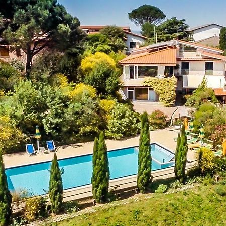 Holiday Home Villa Bobolino 蒙特鲁朴·菲奥伦蒂诺 外观 照片