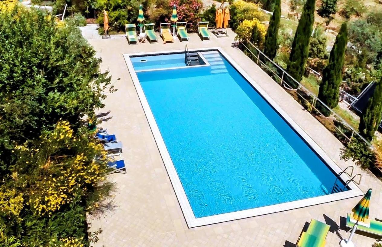 Holiday Home Villa Bobolino 蒙特鲁朴·菲奥伦蒂诺 外观 照片