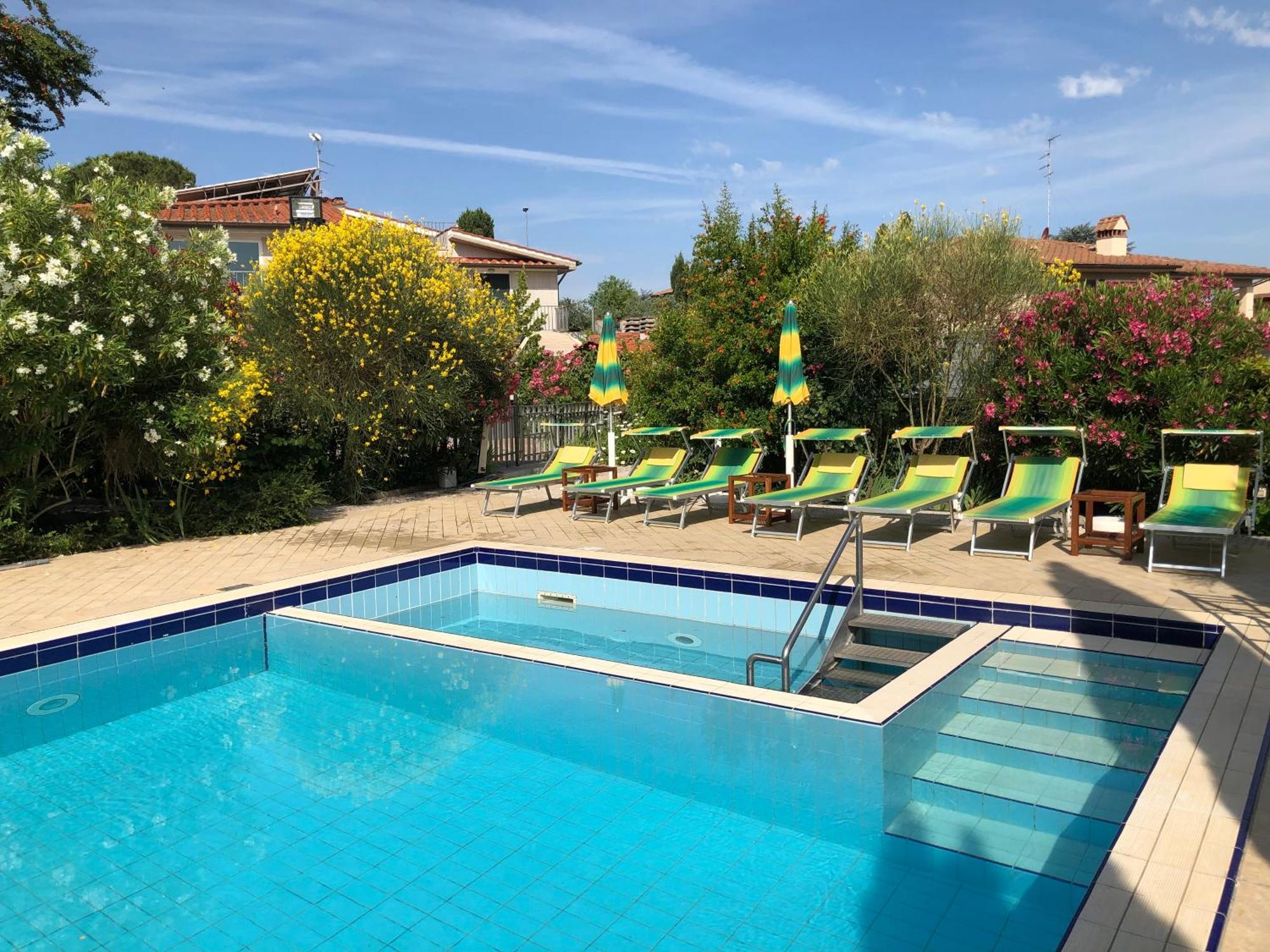 Holiday Home Villa Bobolino 蒙特鲁朴·菲奥伦蒂诺 外观 照片