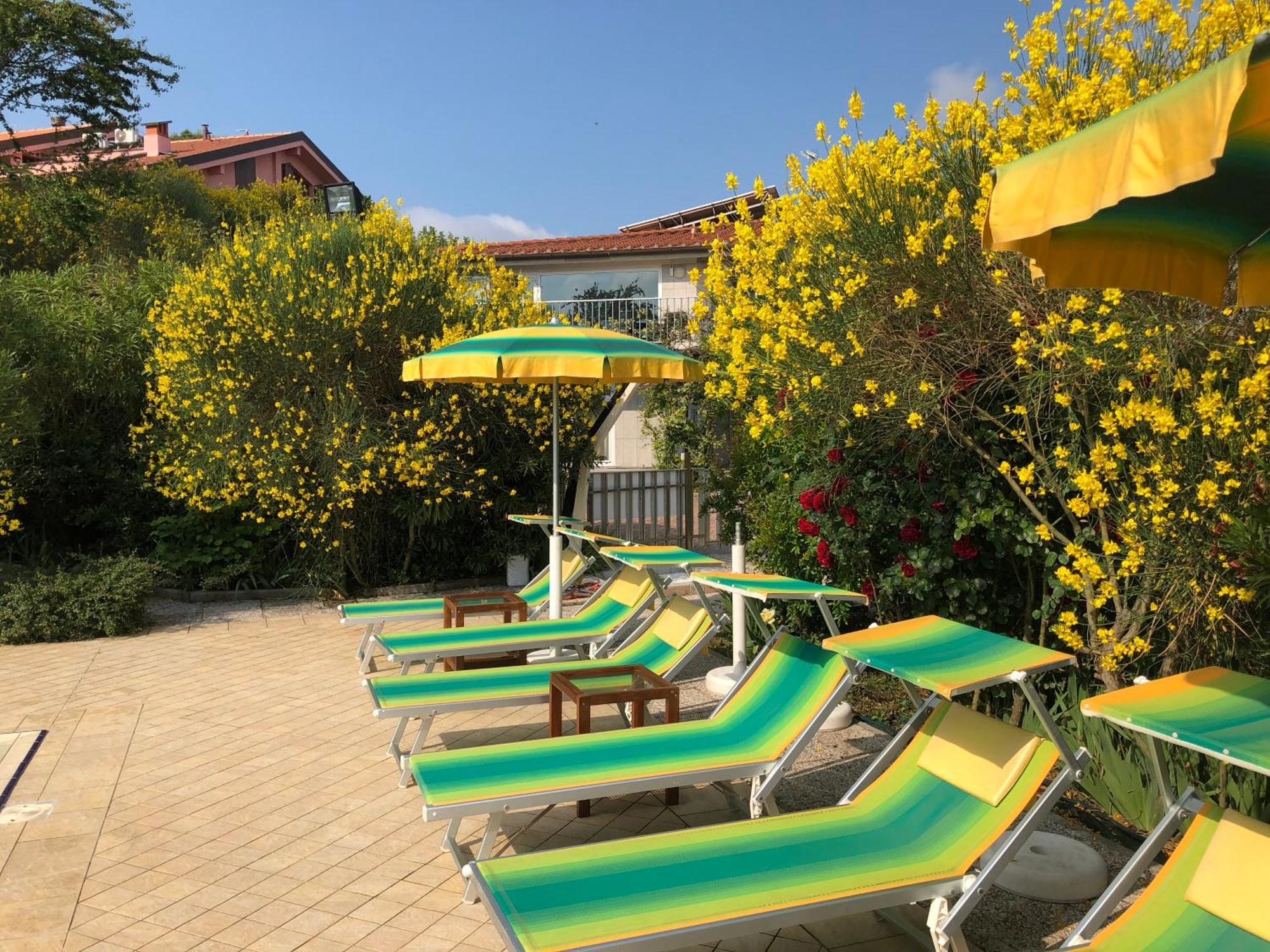 Holiday Home Villa Bobolino 蒙特鲁朴·菲奥伦蒂诺 外观 照片